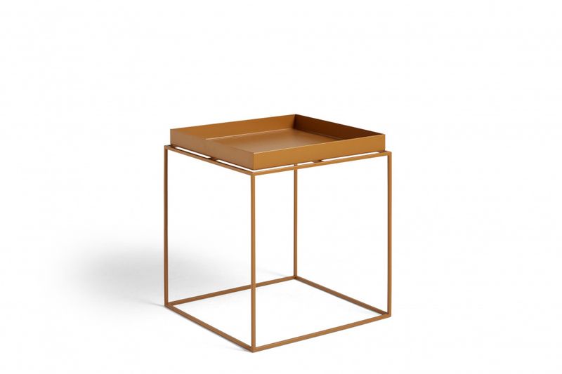 HAY TRAY Table 40 x 40 Medium Toffee sidebord