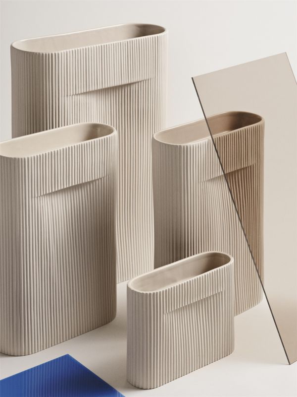 Muuto Ridge Vase Beige H 16,5 cm