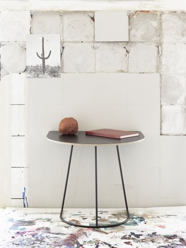 Muuto AIRY/ Coffee Table- Half Size bord