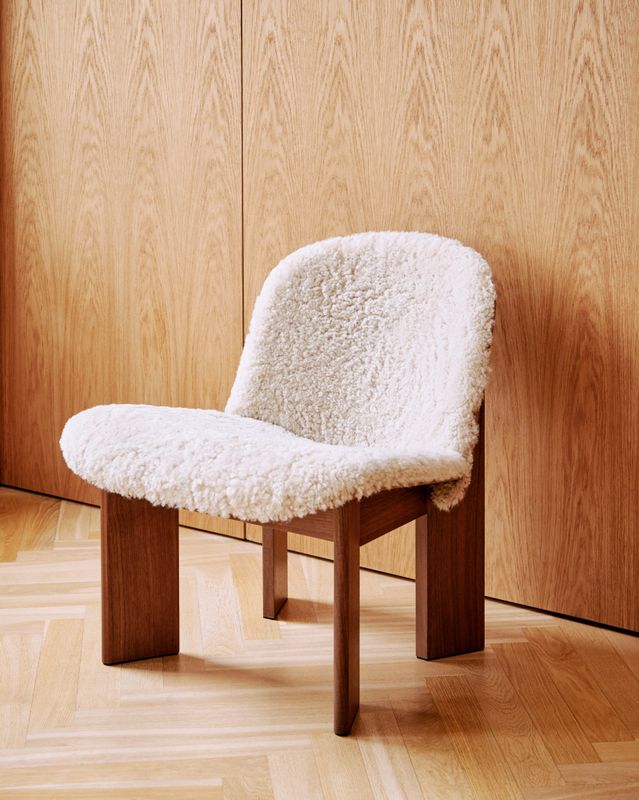 Hay Chisel Lounge Chair-Water-based lacquered walnut Front upholstery Sheepskin Mohawi 21 Loungestol stol Valnøtt