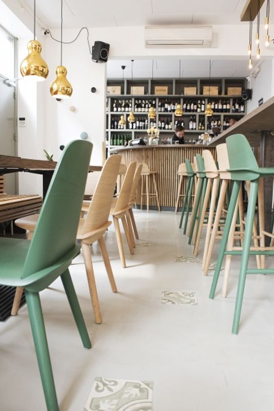 Muuto NERD Counter 65 cm Barstol, Barkrakk