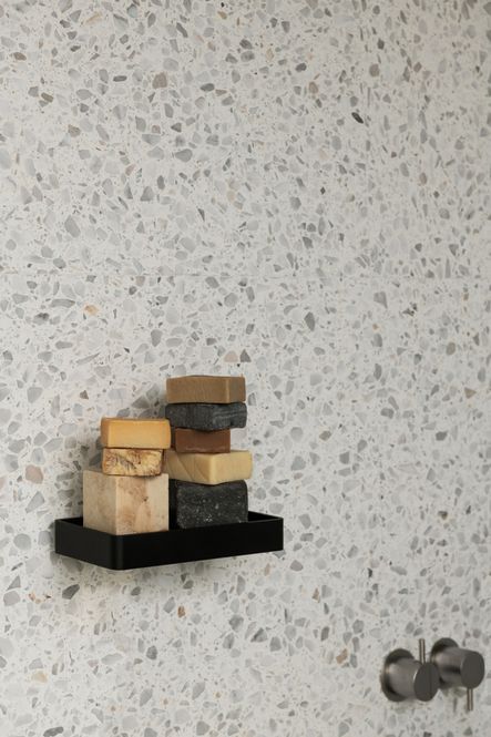 Hovedbilde Audo Shower Tray Wall Black