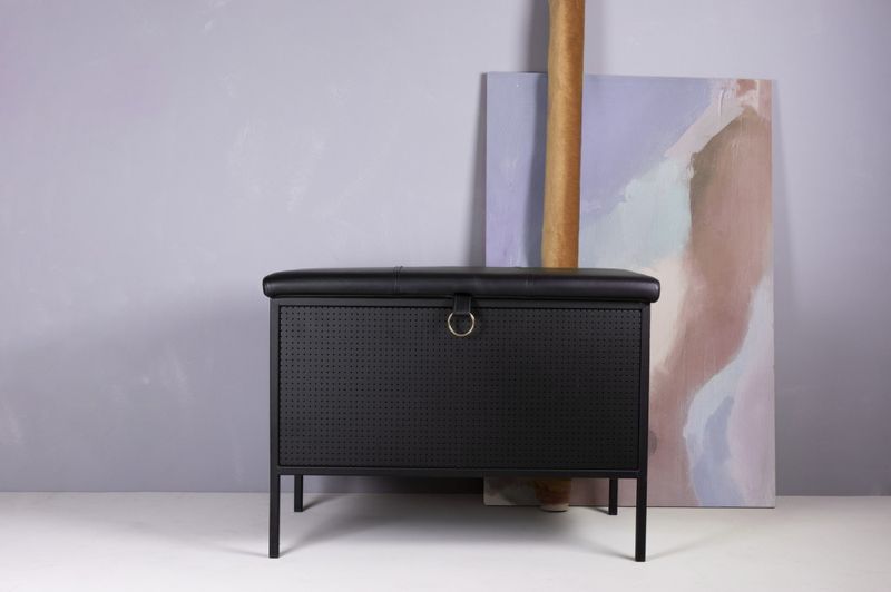 Maze Frank the Storage bench, Black Black leather Svart