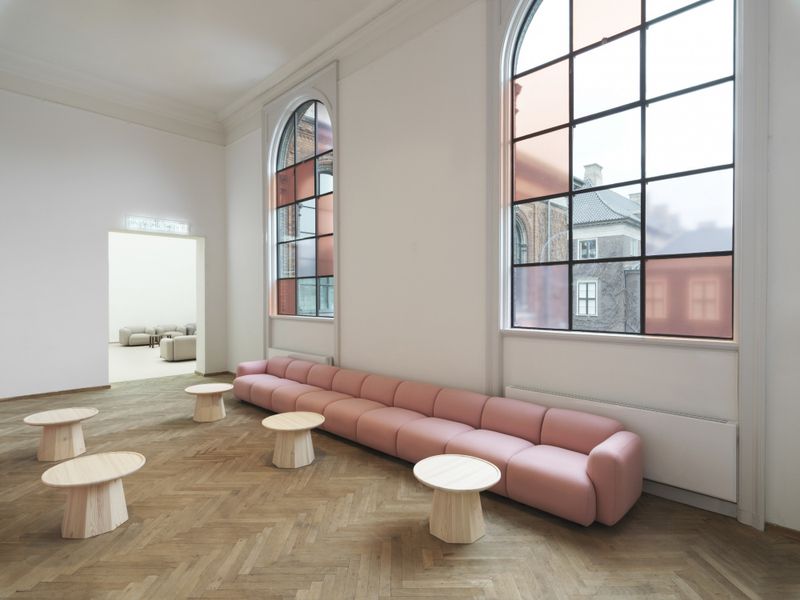 Normann Copenhagen Pine Table small, Dark Grey