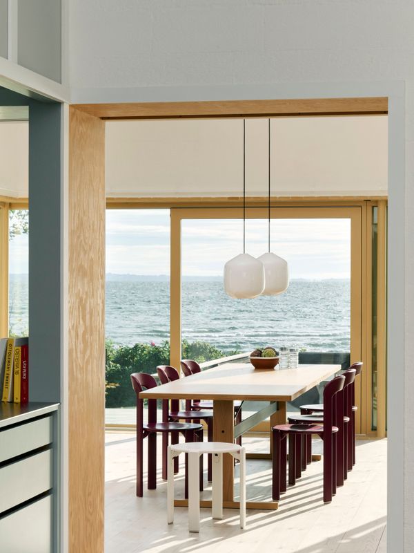 Hay  Rey Chair Grape Red water based lacquered beech Rød Bøk stol spisestol