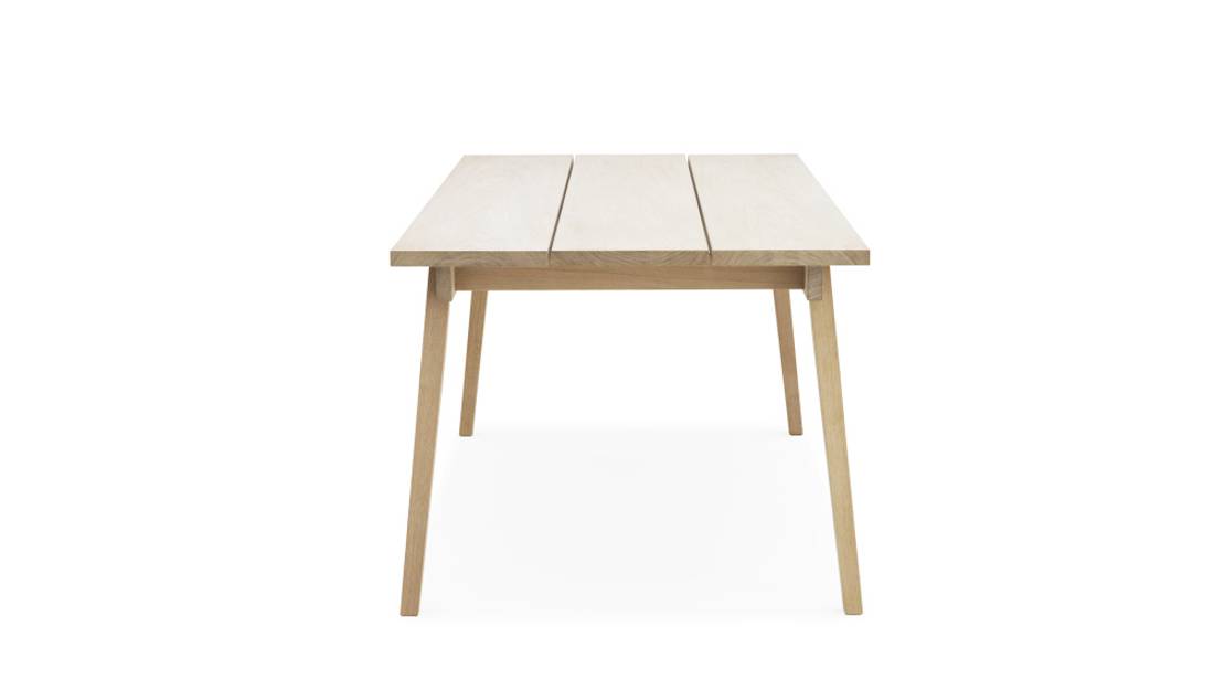 Normann Copenhagen Slice Dining Table 90 x 200 cm Oak, Eik