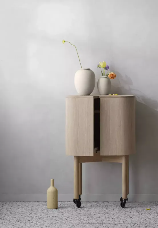 Northern Loud Bar Cabinet Light Oiled oak Eik Barskap