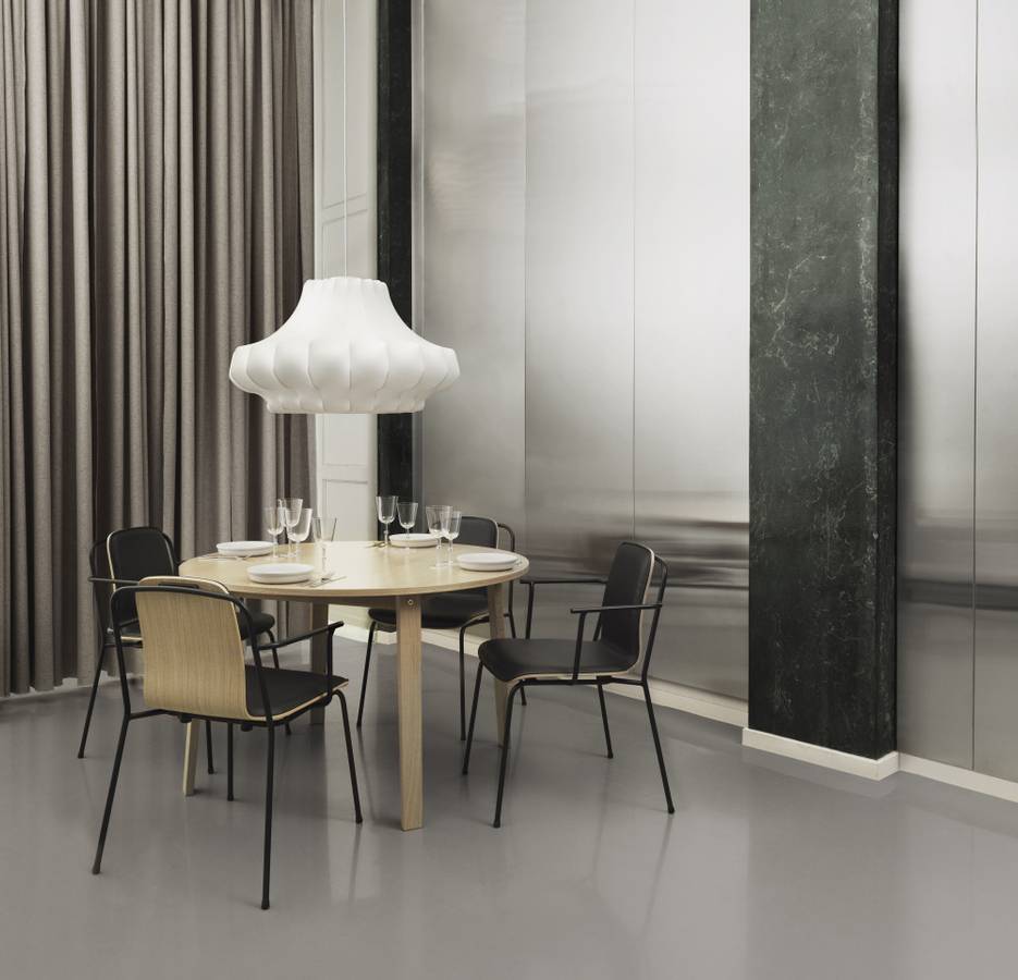 Normann Copenhagen Slice Dining Table Vol.2 Ø 120 cm Oak, Eik