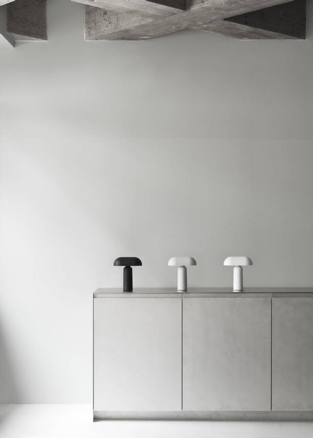 Normann Copenhagen Porta bordlampe, Light grey