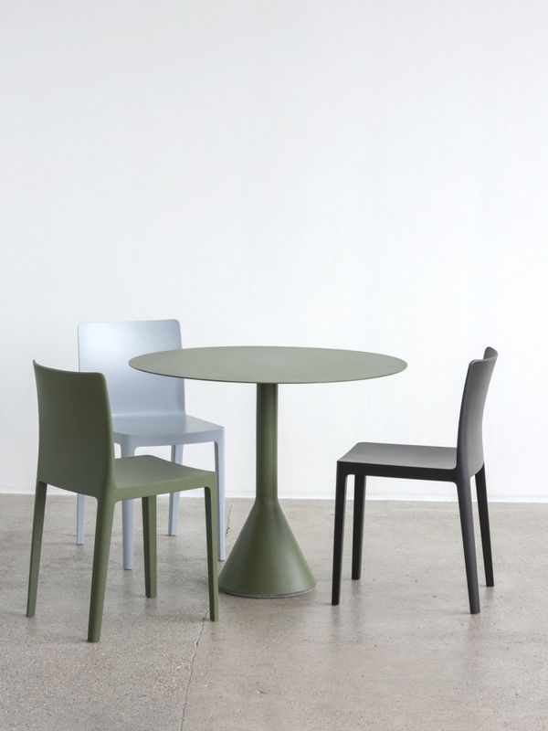 HAY Palissade Cone Table Ø 90 H 74 Olive Utebord bord