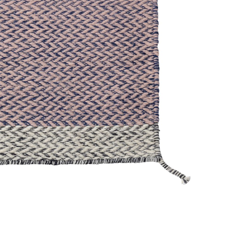 Muuto Ply Rug 80 x 200 Rose Teppe Rosa