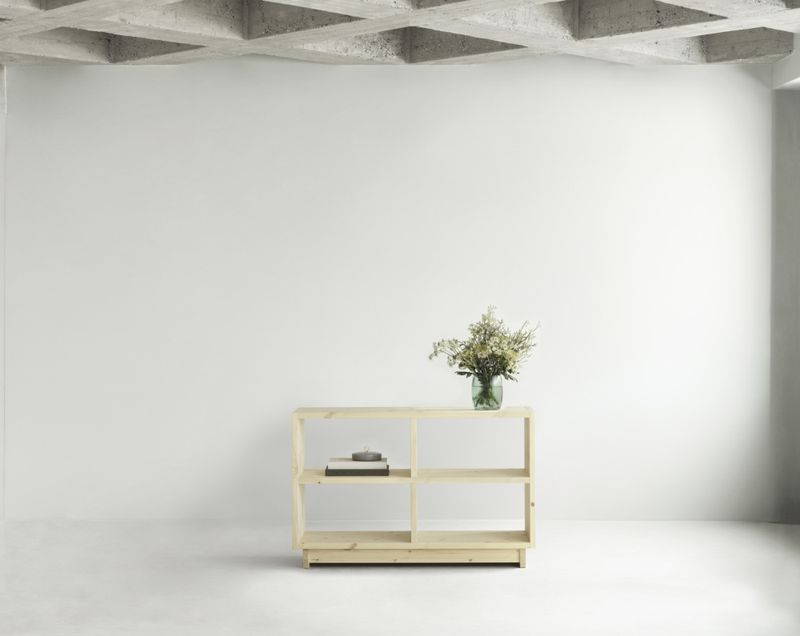 Normann Copenhagen Fyr Bookcase Pine Medium furu bokhylle