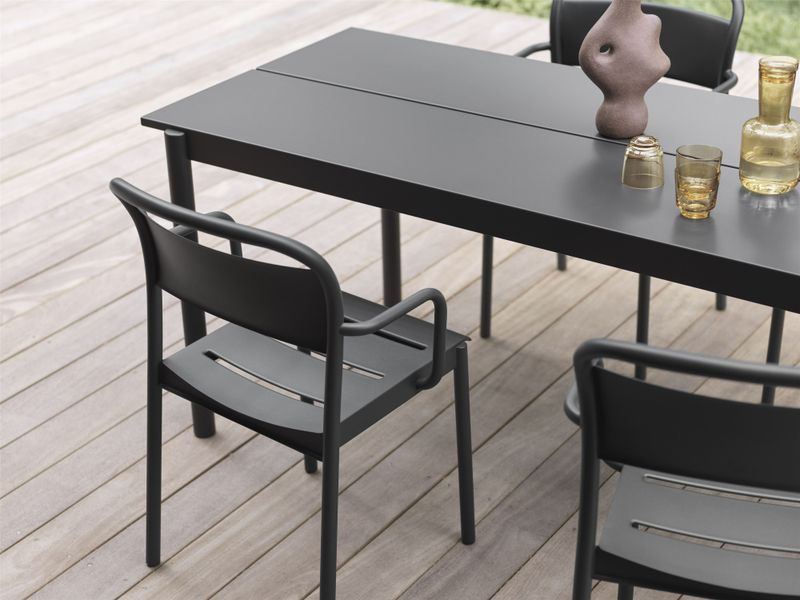 Muuto Linear Steel Table 140 cm Anthracite Black, Utebord bord