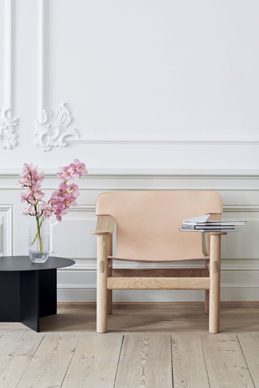 Hay Bernard Nature Leather WB Lacquered solid Oak, eik